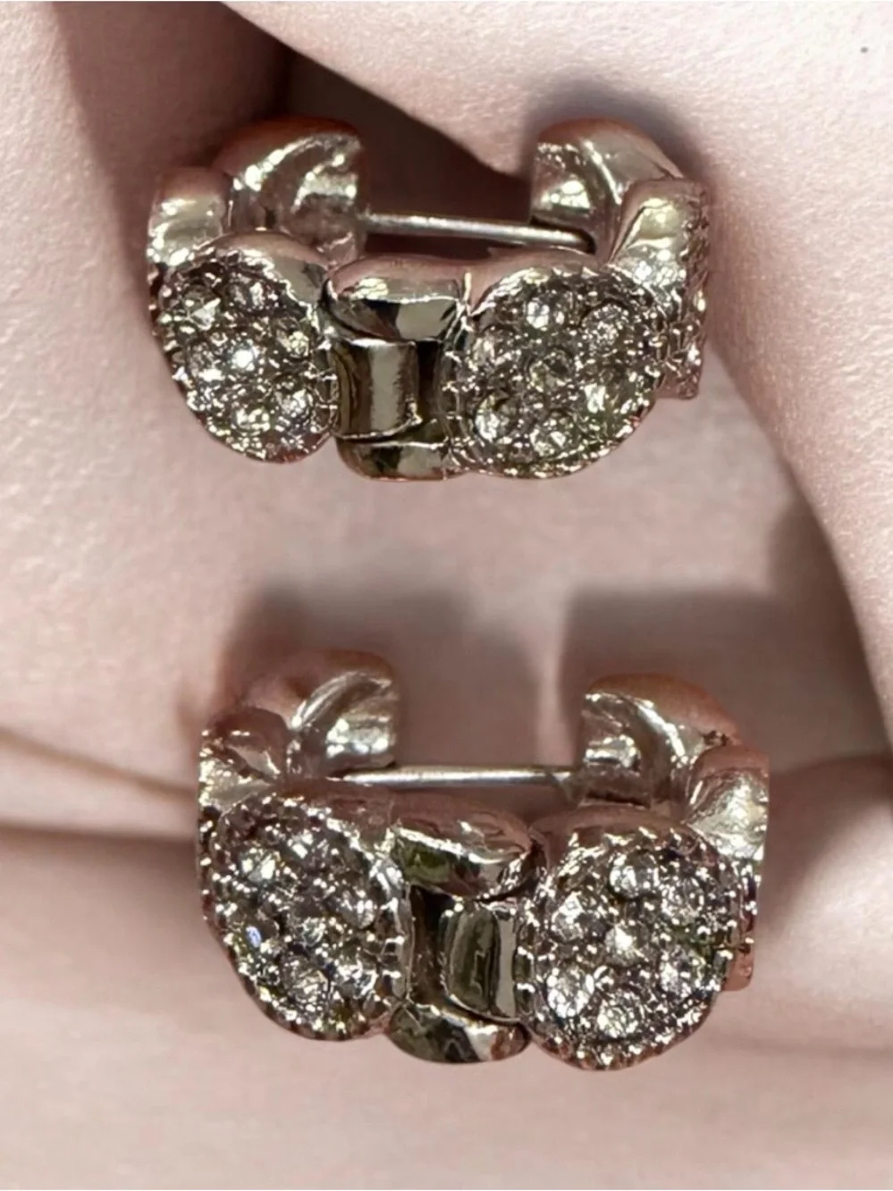 Kate Spade NY Full Circle Pavé Disc Huggie Hoop Earrings Silver-Tone
